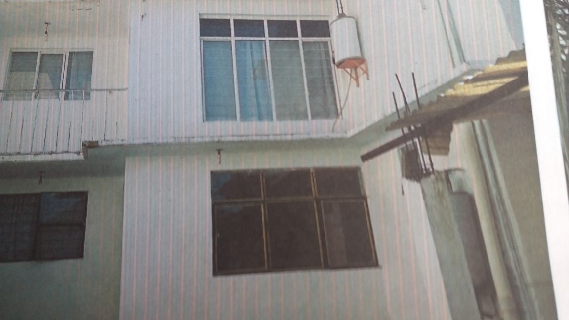1152